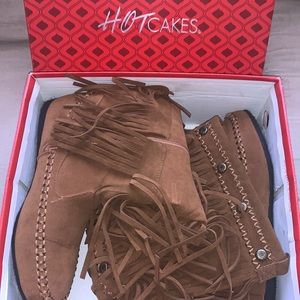 Hot Cakes Brown Boots | Women size 8